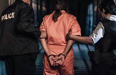 prisoner handcuffs detain bail pushing meth evasion dyersburg gets bonds abiding