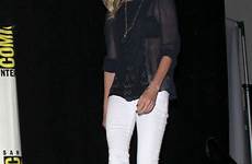 jeans skinny charlize theron