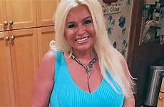 beth chapman bounty hunter dog erinnert todestag familie jailed foxnews promiflash goodbye