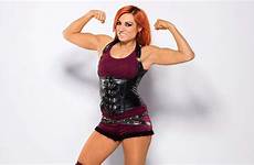 becky lynch wwe flexing divas beckylynch