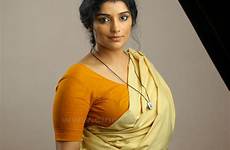 swetha mallu aunty hot actress menon shweta clothes bhabhi tamil devika exposed washing telugu wallpapers garam reshma malayalam press boob