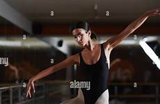 ballerina body full hispanic graceful move elegant alamy shot making