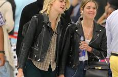 ashley benson delevingne cara lesbian hot relationship really thefappening paparazzi outdoors sexy playcelebs link