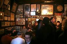 pub bar night ny restaurant mcsorleys manhattan newyorkcity newyork eastvillage nyc tavern crowd darkness pxhere york domain public