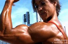 biceps hayes fbb musculation