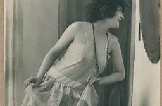 flapper lingerie 1920s