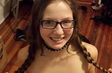 selfie sklavin halsband freundin nacktfotos sperma zoepfen ashlynn contact