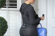 khloe booty spandex derriere azz fails celebs pushed