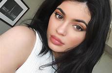 kylie jenner snapchat makeup instagram tumblr celebrities usernames kyliejenner selfie make beauty look lips hair she serious kyle old perfect