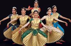 dance indian classical india bharatnatyam south forms tamil nadu dances gif group cultural states poses dancer dress form heritage costumes