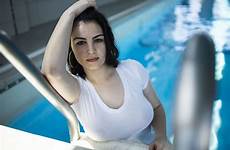 instagram shirt wet pool tshirt tee swimming curvy cleopatra candid plus size walmart dd model beautiful canadian models young latina