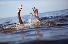 drowning due strangulation ascertain death
