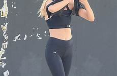 kelly rohrbach pilates workout class abs leaves hollywood west her perfectly gear outside october tights booty sculpted angeles los rohr