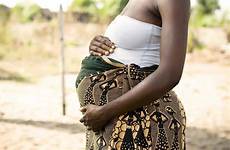 grossesse pregnant monde accouchement enceinte impregnating wajawazito pastor ionigeria orphan disappears pupil materne oummi huenda doivent maman hiding form naissance