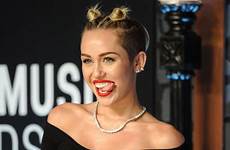 miley cyrus naked graphic tongue