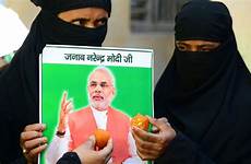 modi muslim muslims hindu india indian women party pakistan safe victory persecuted narendra bjp janata bharatiya portrait candidate sweets ministerial