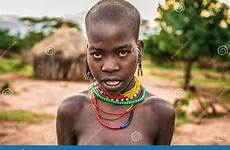 africana village ethiopia uma retrato tribe donna vila omo mujer tribu villaggio giovane ritratto suo turmi masai delante trabaja suri