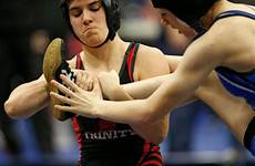 transgender wrestler wrestling girls texas beggs boy state school teen sports high teenage wins wrestle against female championship mack policy