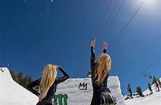 snowboarding opening snowboard esqui mammoth