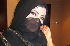 arab abaya hijab niqab hina
