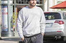 disick scott bulge celebs bulges enormous without hung off trousers