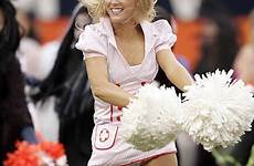 cheerleaders oops cheerleader wardrobe mishaps nfl cheerleading fails malfunction balle xnxx