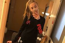 teen lizzy greene girl girls young selfie selfies hot cute tumblr dawn ricky nicky outfit iphone fashion women dicky vezi
