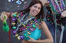 gras mardi beads orleans girls party parade boobs tuesday women fat celebration babes flash celebrate dallas boob people beers tavern