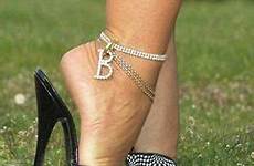 barbara feet instagram