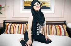 hijab webcam ckxgirl girls sex gif muslim live cokegirlx arab asira