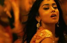 gif hot shriya saran indian gifs actress sexy bollywood actresses shreya south boobs girl girls women shake tamil sexiest animated