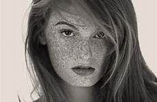 freckles faye reto caduff reagan sommersprossen freckled redheads marks beauties guter fotograf punkt freckle