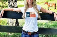 texan belas dang cowgirl garotas flag melhorar suburbanmen suburban redneck blond cowgirls