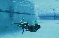couple love pool underwater swimming kiss cute goals relationship couples swim water romantic under girl do favim its discover visit