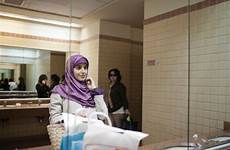 sisterhood islamist roles beugnies pauline
