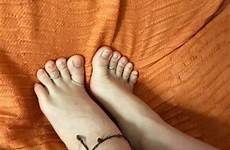 feet tumblr barefoot cute teen soles toes women foot