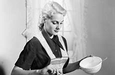 vintage housewife 1950s homemaker 1940s tumblr baking cake wife frosting 50s old fashioned kitchen domestic goddess 1950 retro 1960 kitchens