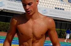 speedo speedos bulges jungs pride teenie jongens แ ชร freeney victor บน