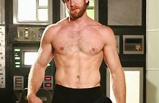 colby keller bearded hairydads acessar hottie