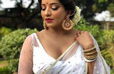 bhojpuri monalisa biswas antara navel bhojpurigallery suntiros mona win instagram anslagstavla välj starbiz hoistore iwmbuzz geisha costume sizzling