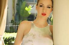 jordan carver big boobs exposed tight tops