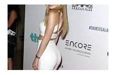 dove bella cameron thorne belly bare battle her cutesy played camera hand girl