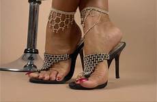 lady barbara feet sexy her brunette uploaded imagefap displays german xpics