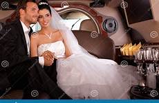 limo bride groom limousine