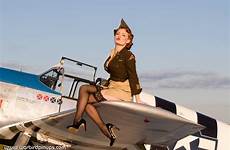 pinup warbird bombers fighters boyer autoevolution