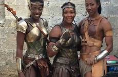 kriegerin weibliche warrior woman women female armor amazons cosplay kriegerinnen warriors wonder fantasy amazon costumes bilder princess costume gladiators body
