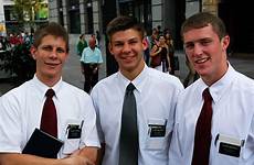 mormons mormon missionaries mormoni misjonarze surprising mormonism mlodzi lds robbins mtc provo