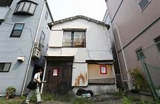 abandoned japanese homes neighborhoods