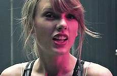 swift taylor gif est pm posted