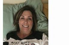 mom surprise daughter meme wrong selfies sent accidentally shared stranger funny her college dorm sees sharing women she tell bed